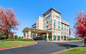 Comfort Suites Bentonville - Rogers