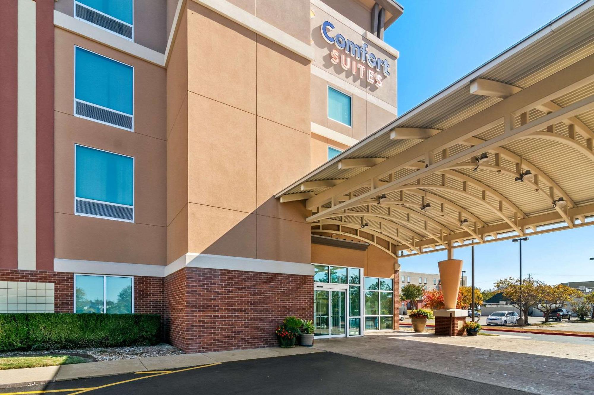 Comfort Suites Bentonville - Rogers Exterior photo